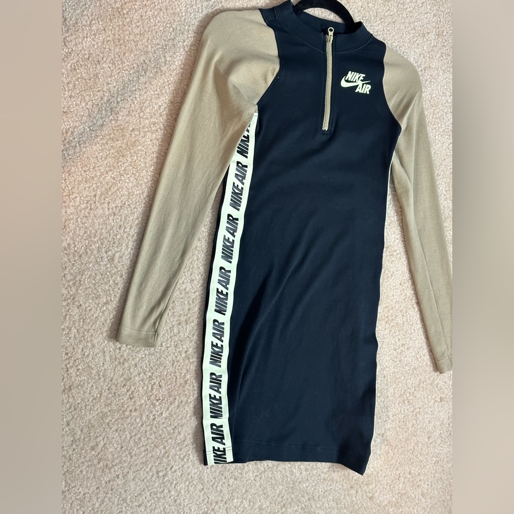 Nike Air Dress Size Small 
Black with Khaki green
Worn 3x
